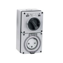 [040.000.0215] 040.000.0215 Combination Switched socket 3 Round Pin IP66 250V 32A