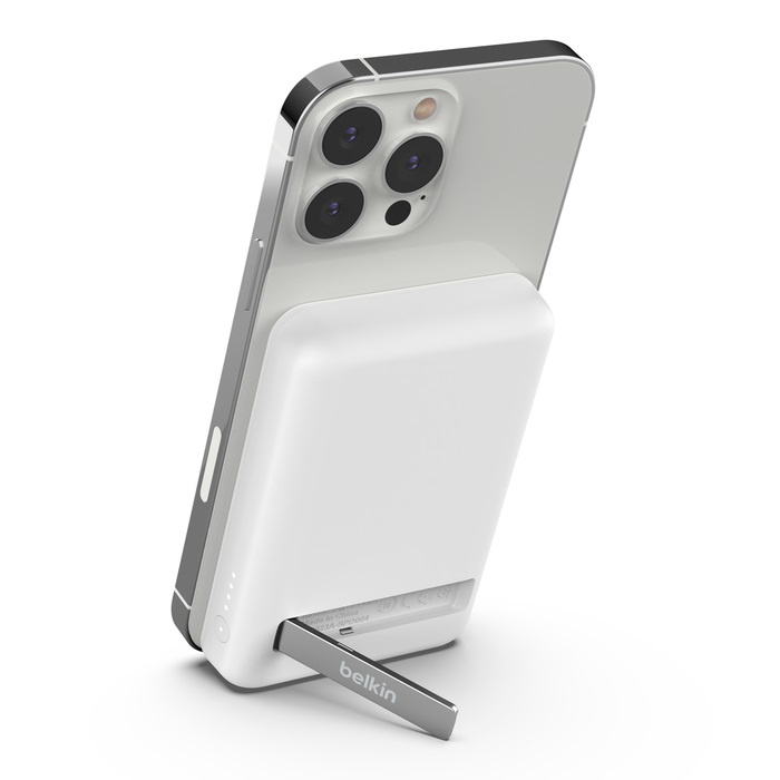 [745883841424] 745883841424 Belkin BoostCharge Magnetic Wireless Power Bank 5K + Stand - White (BPD004btWT), Compact  Light Weight, Type-C Cable (1M) included, $2,500 CEW, 2YR